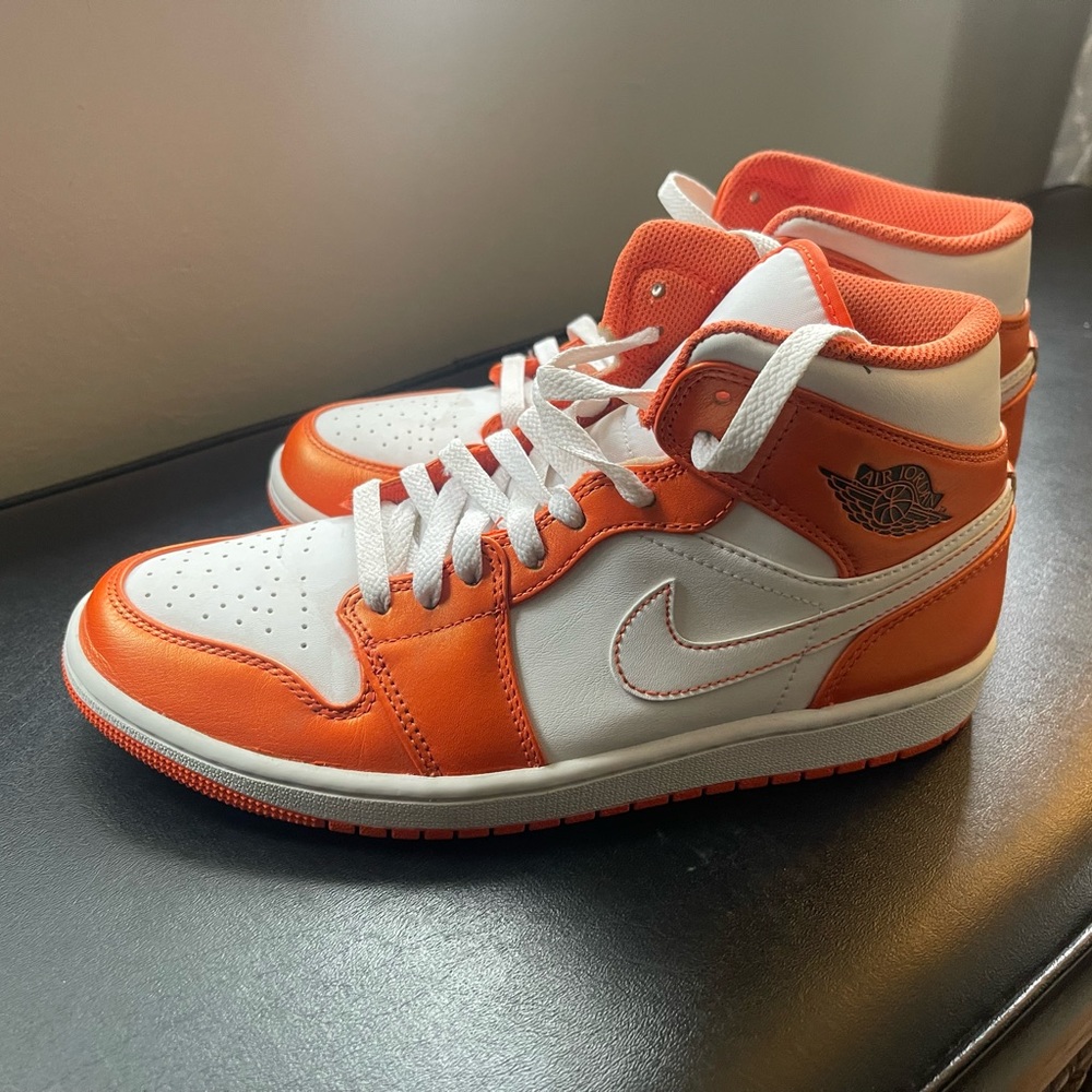 Jordan 1